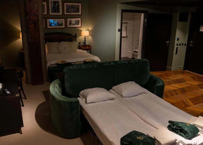 Steam Hotel